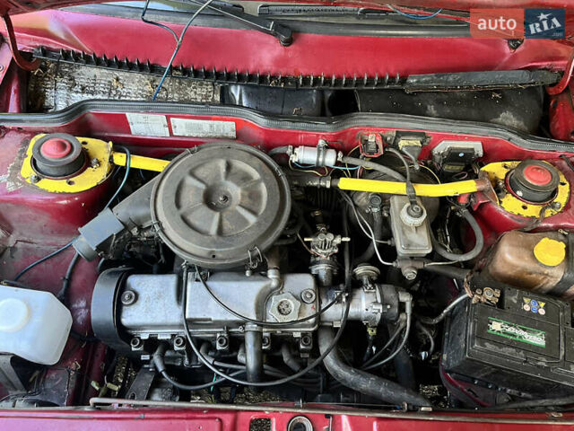 Красный ВАЗ 2108, объемом двигателя 1.3 л и пробегом 213 тыс. км за 1250 $, фото 4 на Automoto.ua