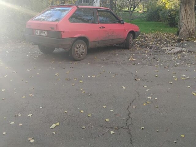 Красный ВАЗ 2108, объемом двигателя 1 л и пробегом 300 тыс. км за 1095 $, фото 7 на Automoto.ua