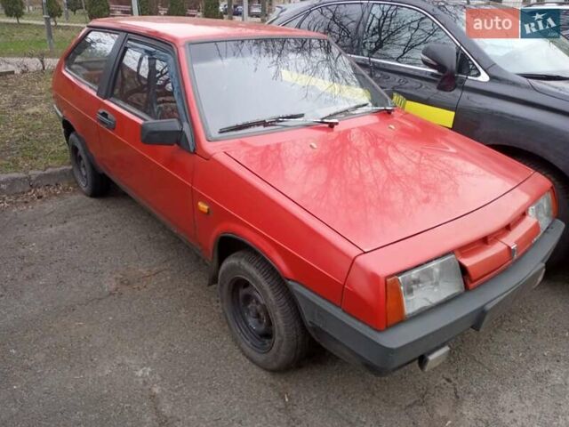 Красный ВАЗ 2108, объемом двигателя 1.3 л и пробегом 150 тыс. км за 603 $, фото 2 на Automoto.ua