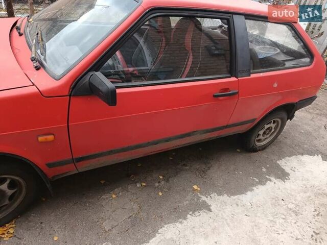 Красный ВАЗ 2108, объемом двигателя 1.29 л и пробегом 408 тыс. км за 961 $, фото 2 на Automoto.ua