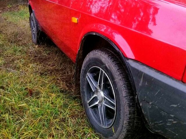 Красный ВАЗ 2108, объемом двигателя 1.3 л и пробегом 0 тыс. км за 3000 $, фото 1 на Automoto.ua