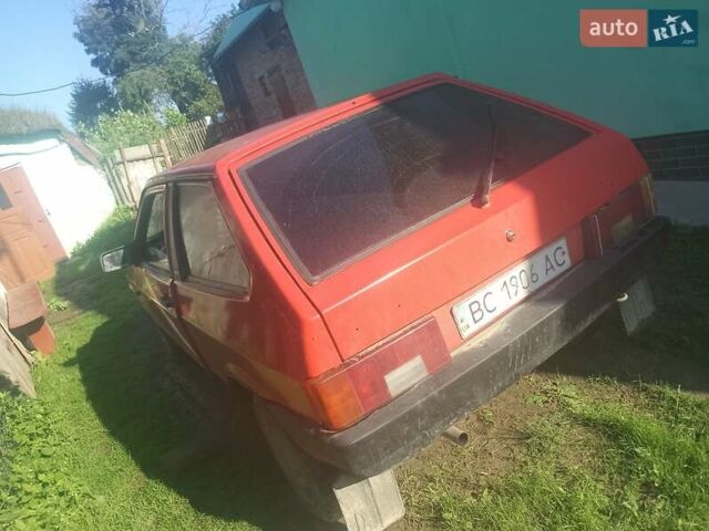Красный ВАЗ 2108, объемом двигателя 1.5 л и пробегом 200 тыс. км за 750 $, фото 2 на Automoto.ua