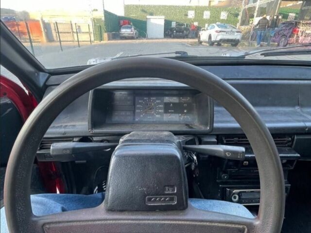 Красный ВАЗ 2108, объемом двигателя 0 л и пробегом 220 тыс. км за 450 $, фото 9 на Automoto.ua