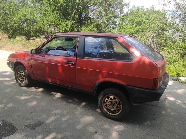 Красный ВАЗ 2108, объемом двигателя 0 л и пробегом 200 тыс. км за 900 $, фото 2 на Automoto.ua