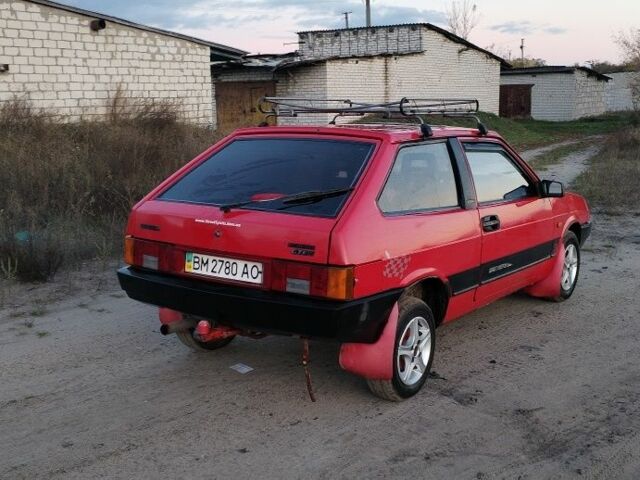 Красный ВАЗ 2108, объемом двигателя 1.3 л и пробегом 140 тыс. км за 1000 $, фото 3 на Automoto.ua