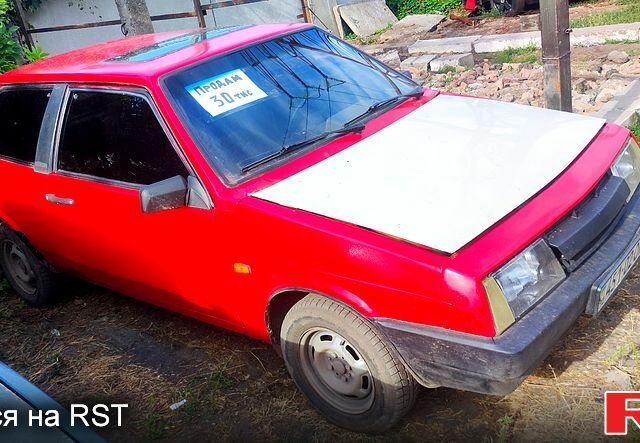 Красный ВАЗ 2108, объемом двигателя 1.3 л и пробегом 0 тыс. км за 720 $, фото 2 на Automoto.ua