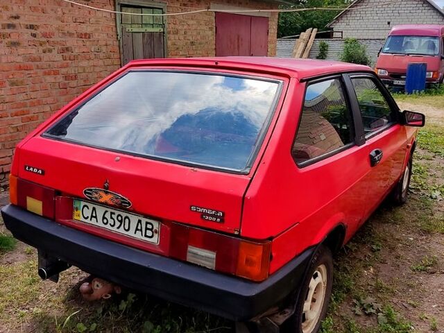 Красный ВАЗ 2108, объемом двигателя 1.3 л и пробегом 295 тыс. км за 550 $, фото 2 на Automoto.ua