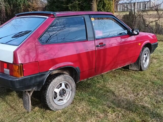 Красный ВАЗ 2108, объемом двигателя 1.3 л и пробегом 42 тыс. км за 950 $, фото 2 на Automoto.ua