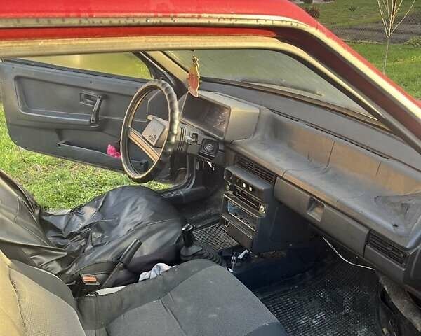 Червоний ВАЗ 2108, об'ємом двигуна 1.5 л та пробігом 150 тис. км за 500 $, фото 2 на Automoto.ua