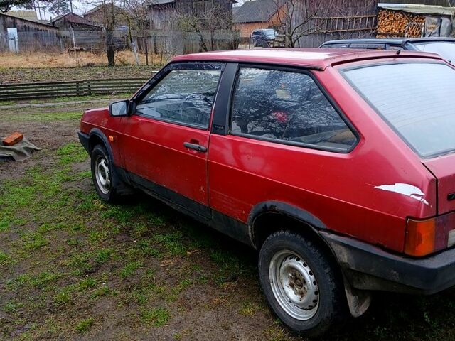 Красный ВАЗ 2108, объемом двигателя 1.3 л и пробегом 300 тыс. км за 850 $, фото 5 на Automoto.ua