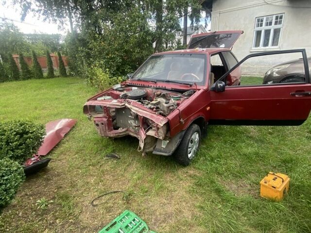 Красный ВАЗ 2108, объемом двигателя 1.3 л и пробегом 3 тыс. км за 250 $, фото 4 на Automoto.ua