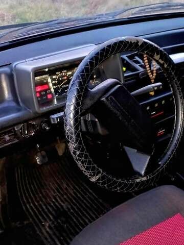 Красный ВАЗ 2108, объемом двигателя 1.29 л и пробегом 500 тыс. км за 473 $, фото 6 на Automoto.ua