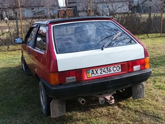 Красный ВАЗ 2108, объемом двигателя 1.3 л и пробегом 42 тыс. км за 950 $, фото 4 на Automoto.ua