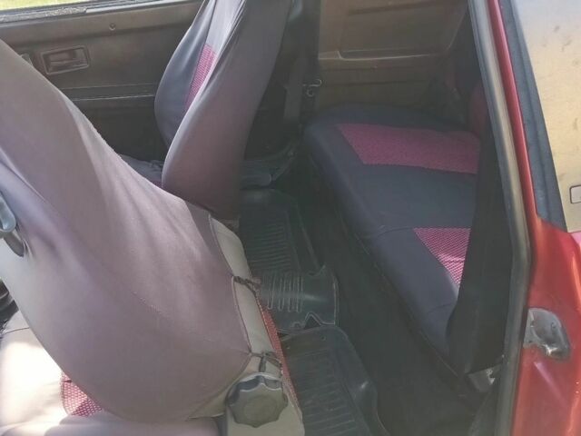 Красный ВАЗ 2108, объемом двигателя 1.3 л и пробегом 42 тыс. км за 950 $, фото 5 на Automoto.ua