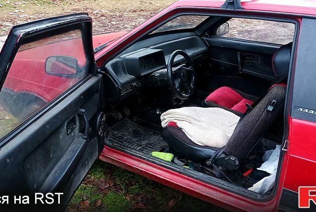 Красный ВАЗ 2108, объемом двигателя 1.3 л и пробегом 0 тыс. км за 1300 $, фото 4 на Automoto.ua
