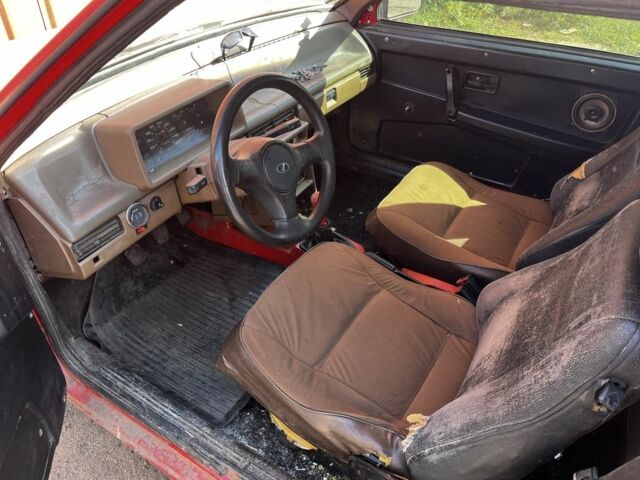 ВАЗ 2108 1988 в Кривом Роге на Automoto.ua Красный ВАЗ 2108, объемом двигателя 0 л и пробегом 222 тыс. км за 720 $, фото 4 на Automoto.ua