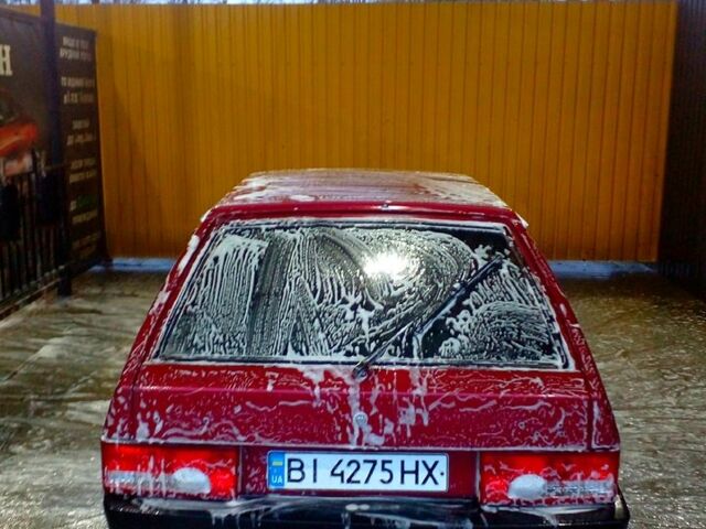 Красный ВАЗ 2108, объемом двигателя 1.3 л и пробегом 167 тыс. км за 1180 $, фото 1 на Automoto.ua