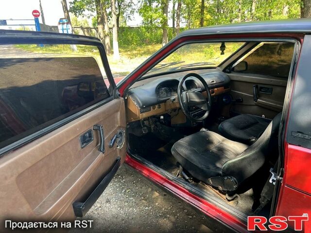 Красный ВАЗ 2108, объемом двигателя 1.3 л и пробегом 145 тыс. км за 650 $, фото 5 на Automoto.ua