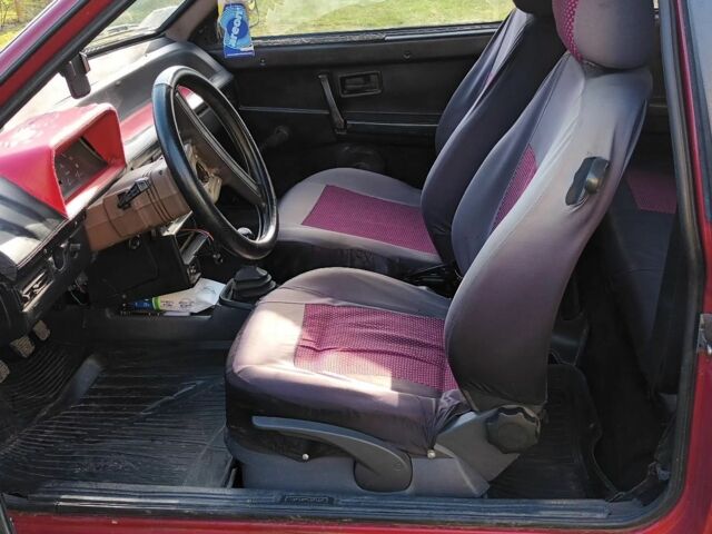 Красный ВАЗ 2108, объемом двигателя 1.3 л и пробегом 42 тыс. км за 950 $, фото 7 на Automoto.ua