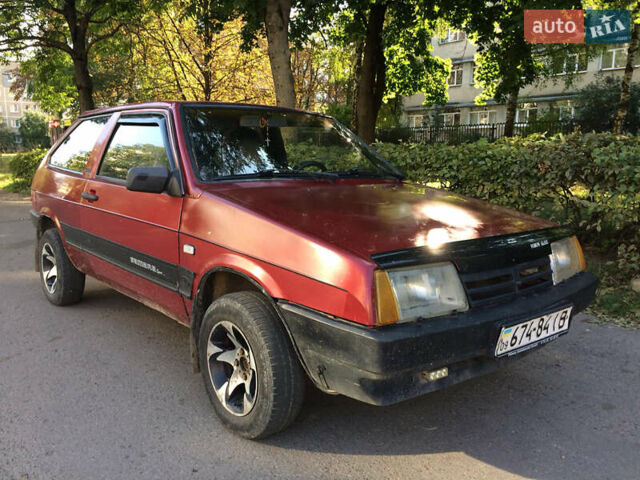 Красный ВАЗ 2108, объемом двигателя 1.3 л и пробегом 400 тыс. км за 800 $, фото 5 на Automoto.ua