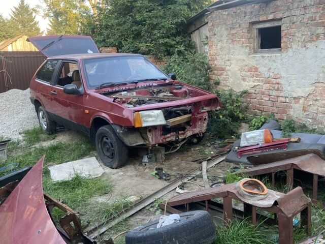 Красный ВАЗ 2108, объемом двигателя 1.3 л и пробегом 3 тыс. км за 250 $, фото 5 на Automoto.ua