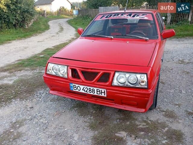 Красный ВАЗ 2108, объемом двигателя 1.5 л и пробегом 280 тыс. км за 1250 $, фото 6 на Automoto.ua