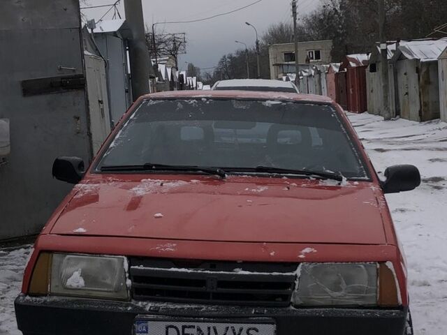 Красный ВАЗ 2108, объемом двигателя 1.5 л и пробегом 10 тыс. км за 855 $, фото 4 на Automoto.ua