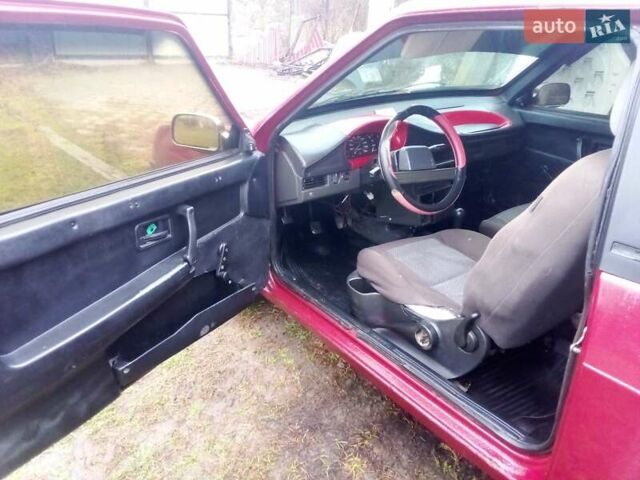 Красный ВАЗ 2108, объемом двигателя 1.3 л и пробегом 50 тыс. км за 500 $, фото 9 на Automoto.ua