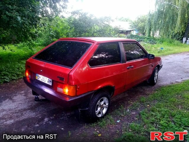 Красный ВАЗ 2108, объемом двигателя 1.3 л и пробегом 222 тыс. км за 700 $, фото 3 на Automoto.ua