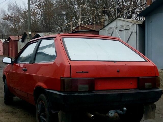 Красный ВАЗ 2108, объемом двигателя 1.5 л и пробегом 10 тыс. км за 1350 $, фото 3 на Automoto.ua