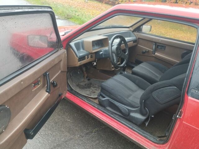 Красный ВАЗ 2108, объемом двигателя 1.3 л и пробегом 111 тыс. км за 834 $, фото 4 на Automoto.ua