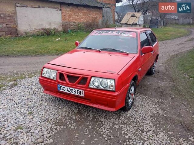 Красный ВАЗ 2108, объемом двигателя 1.5 л и пробегом 240 тыс. км за 1250 $, фото 8 на Automoto.ua