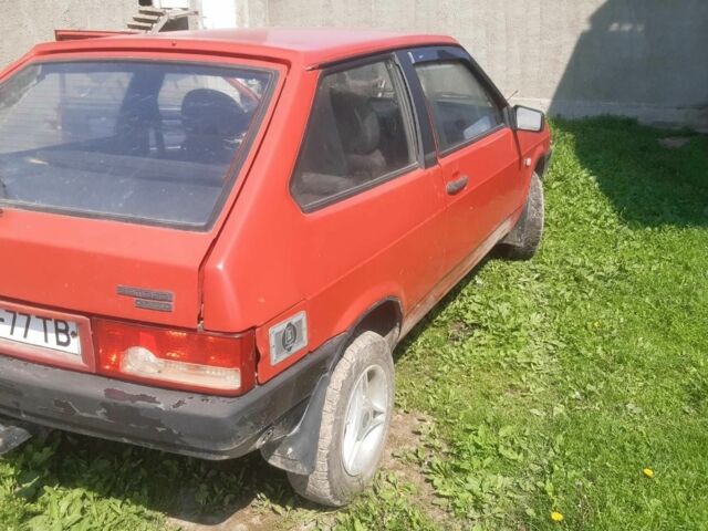 Красный ВАЗ 2108, объемом двигателя 0 л и пробегом 150 тыс. км за 721 $, фото 2 на Automoto.ua