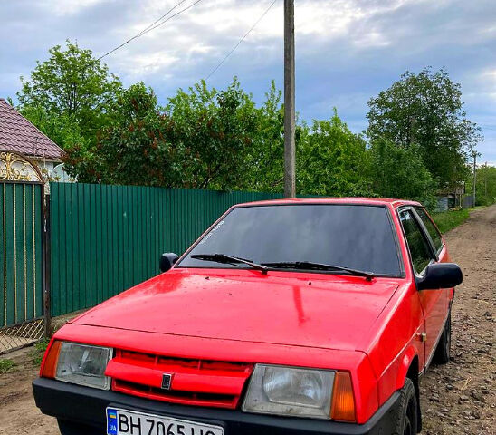 Красный ВАЗ 2108, объемом двигателя 1.3 л и пробегом 0 тыс. км за 850 $, фото 2 на Automoto.ua