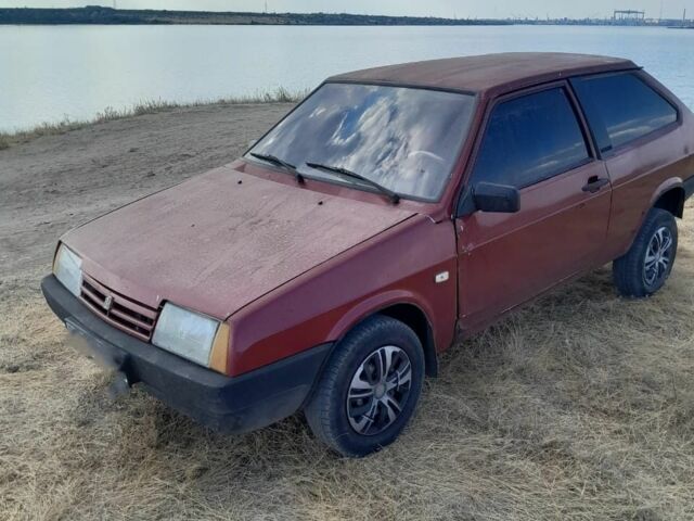 Красный ВАЗ 2108, объемом двигателя 1.3 л и пробегом 350 тыс. км за 700 $, фото 2 на Automoto.ua