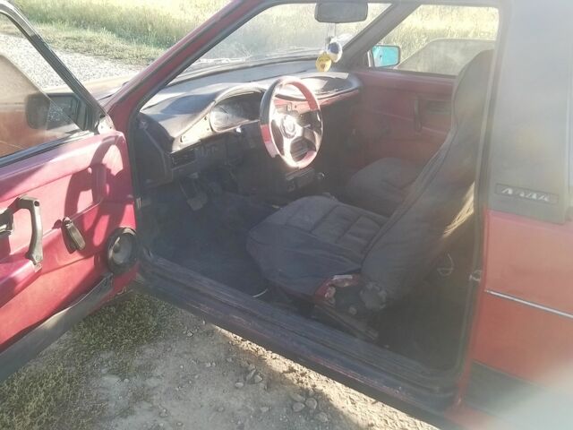 Красный ВАЗ 2108, объемом двигателя 1.3 л и пробегом 1 тыс. км за 700 $, фото 2 на Automoto.ua