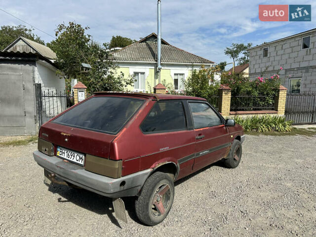 Красный ВАЗ 2108, объемом двигателя 1.3 л и пробегом 200 тыс. км за 500 $, фото 5 на Automoto.ua