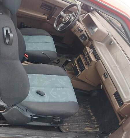 Красный ВАЗ 2108, объемом двигателя 1.1 л и пробегом 250 тыс. км за 900 $, фото 2 на Automoto.ua