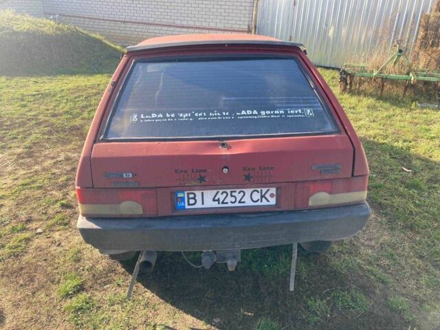 Красный ВАЗ 2108, объемом двигателя 1.3 л и пробегом 200 тыс. км за 800 $, фото 3 на Automoto.ua