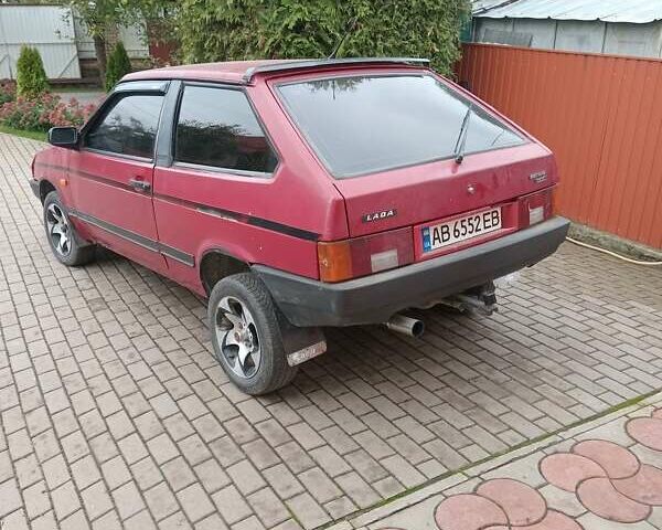 ВАЗ 2108 1989 у Вінниці на Automoto.ua Червоний ВАЗ 2108, об'ємом двигуна 1.29 л та пробігом 245 тис. км за 599 $, фото 5 на Automoto.ua