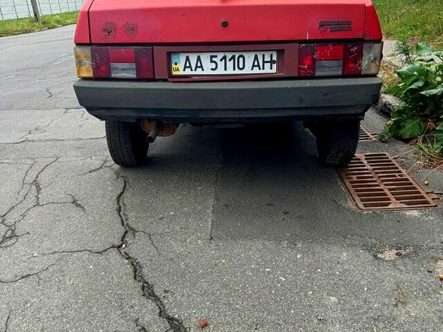 Красный ВАЗ 2108, объемом двигателя 1.3 л и пробегом 125 тыс. км за 300 $, фото 1 на Automoto.ua
