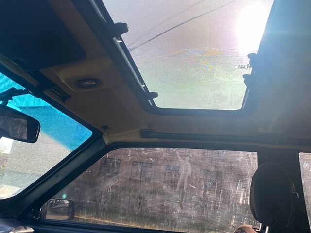 Красный ВАЗ 2108, объемом двигателя 1.1 л и пробегом 230 тыс. км за 1100 $, фото 4 на Automoto.ua