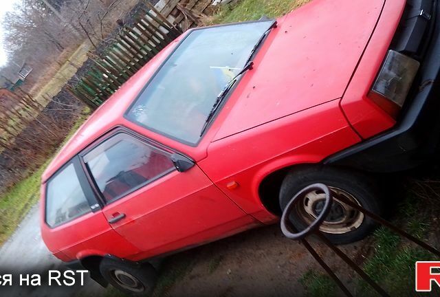Красный ВАЗ 2108, объемом двигателя 13 л и пробегом 250 тыс. км за 500 $, фото 7 на Automoto.ua