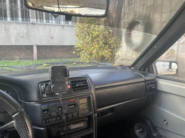 ВАЗ 2108 1989 у Львові на Automoto.ua Червоний ВАЗ 2108, об'ємом двигуна 1.3 л та пробігом 317 тис. км за 900 $, фото 3 на Automoto.ua