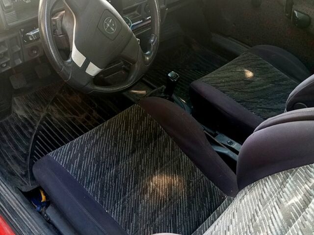 Красный ВАЗ 2108, объемом двигателя 1.5 л и пробегом 76 тыс. км за 850 $, фото 2 на Automoto.ua