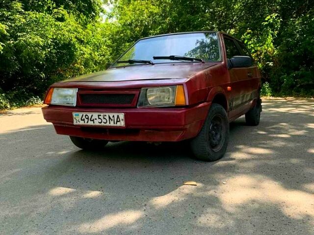 Красный ВАЗ 2108, объемом двигателя 15 л и пробегом 0 тыс. км за 600 $, фото 2 на Automoto.ua