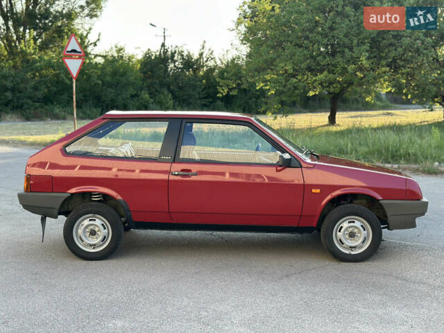 Красный ВАЗ 2108, объемом двигателя 1.3 л и пробегом 9 тыс. км за 9999 $, фото 9 на Automoto.ua