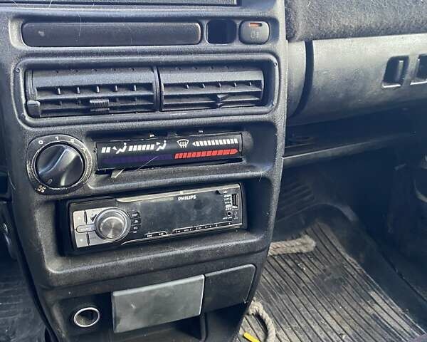 Красный ВАЗ 2108, объемом двигателя 1.5 л и пробегом 100 тыс. км за 550 $, фото 6 на Automoto.ua