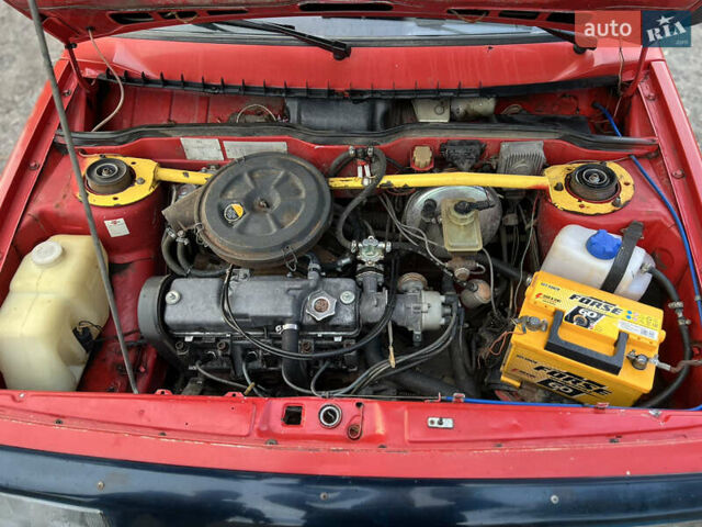 ВАЗ 2108 1989 у Новом Буге на Automoto.ua Червоний ВАЗ 2108, об'ємом двигуна 1.3 л та пробігом 150 тис. км за 1300 $, фото 6 на Automoto.ua