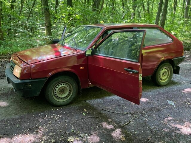 Красный ВАЗ 2108, объемом двигателя 1.5 л и пробегом 76 тыс. км за 550 $, фото 4 на Automoto.ua